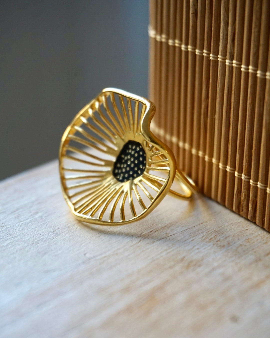 Anello Anemone Piccolo